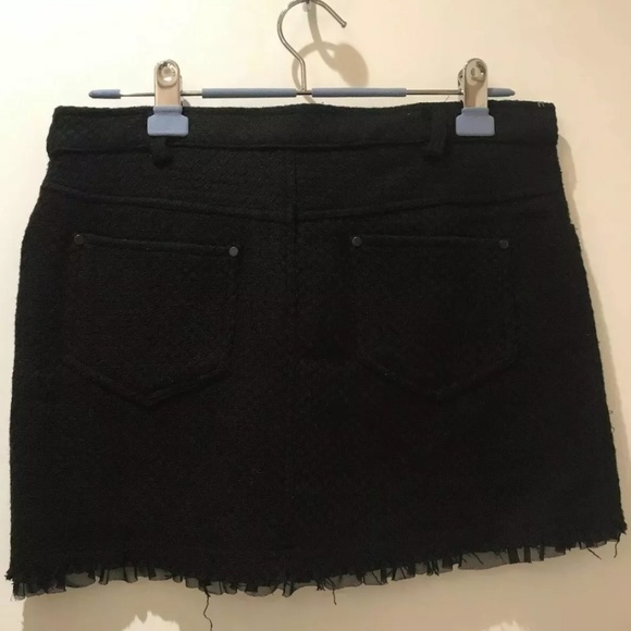 Urban Behavior Black Tweed Style Mini Skirt Size M - Picture 3 of 8
